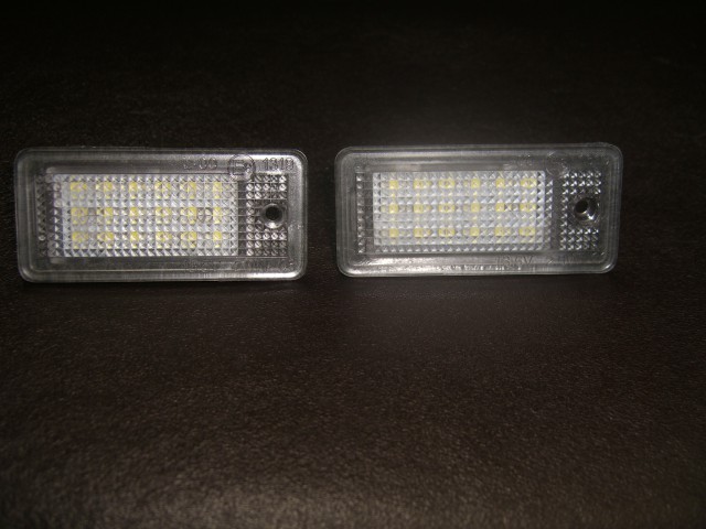 Audi A4, S4 rendszámtábla világítás B6,B7